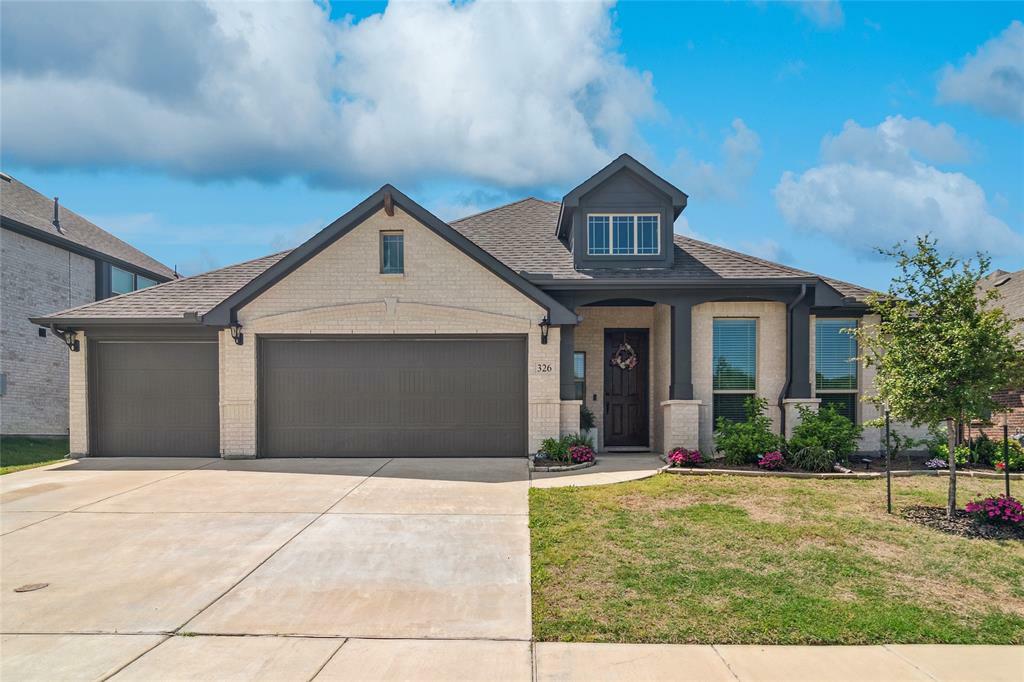 Property Photo:  326 W Autumn Hill Bluff  TX 75166 