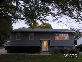 Property Photo: 425 E 14th St NE 68776