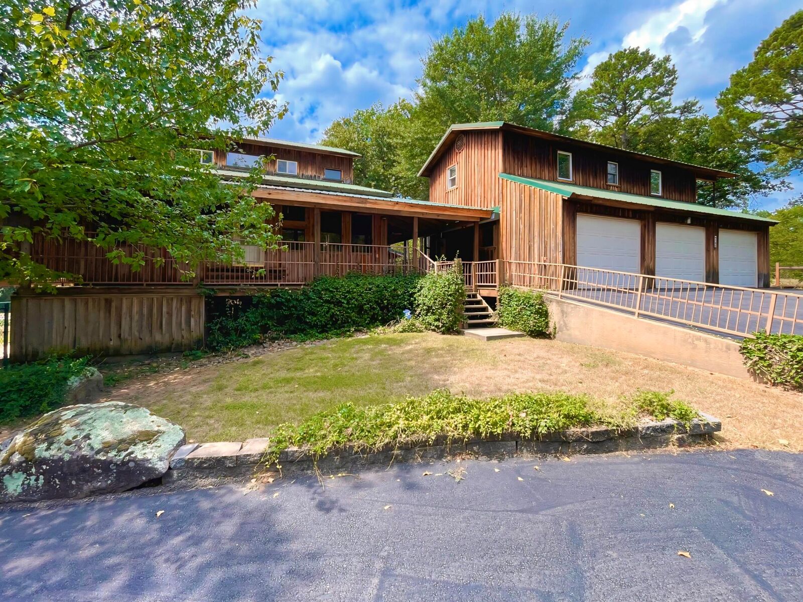 Property Photo:  105 S Foxrun Road  AR 72858 
