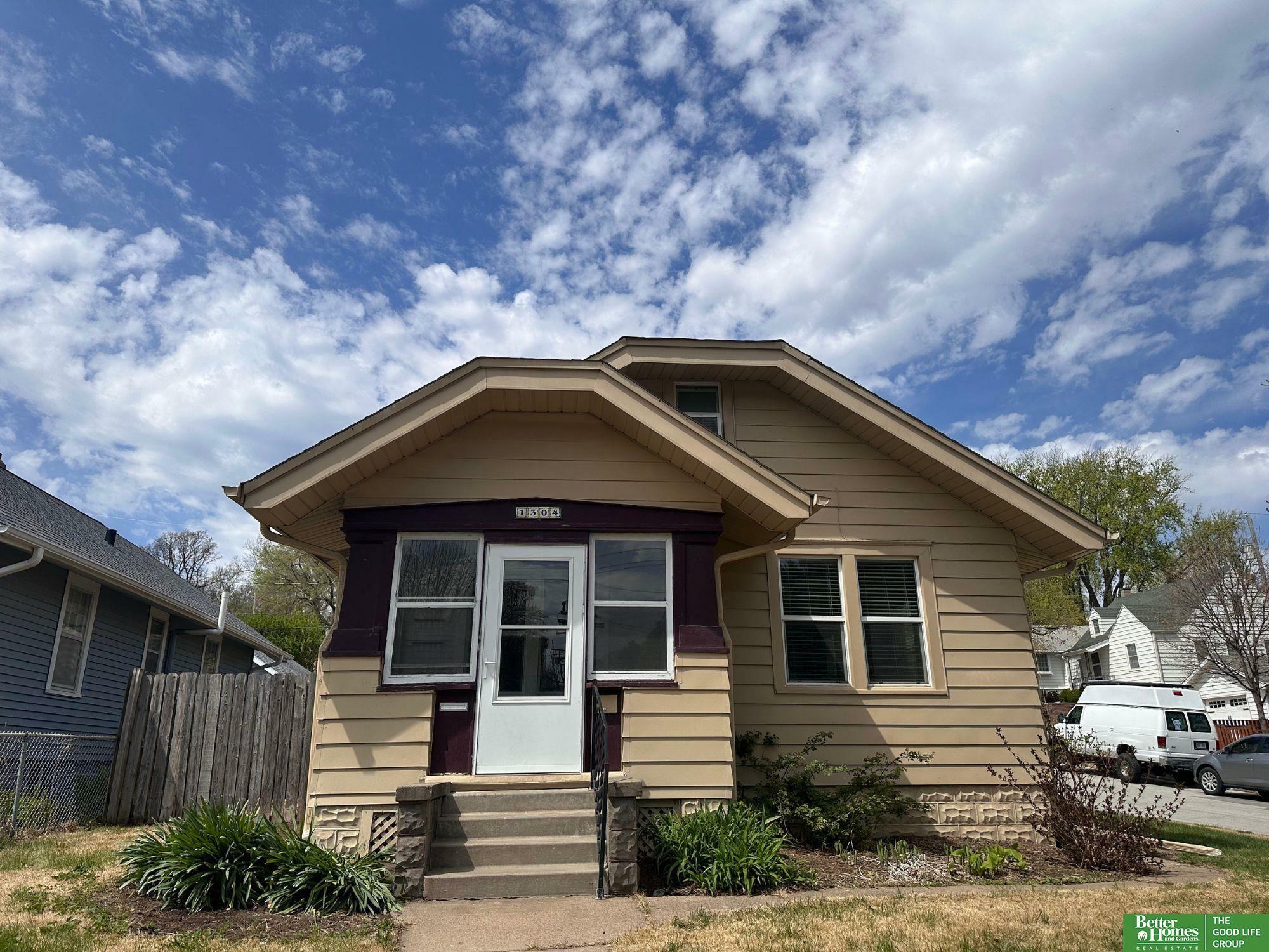Property Photo: 1304 S 55th Street NE 68106