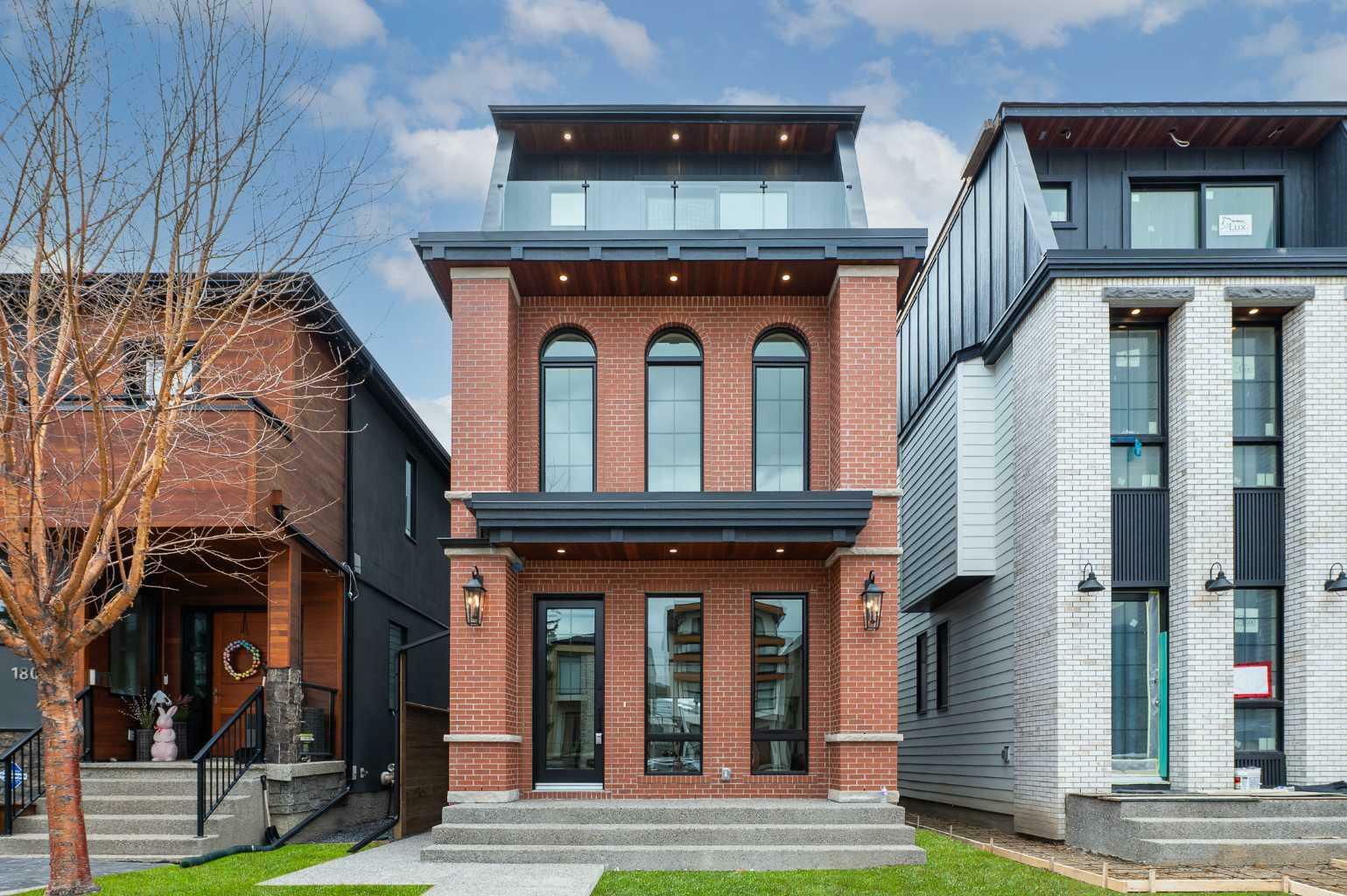 Property Photo:  1805 Broadview Road NW  AB T2N 3H6 
