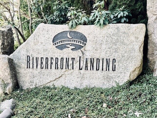 Property Photo: 17432 Bothell Way NE B305 WA 98011