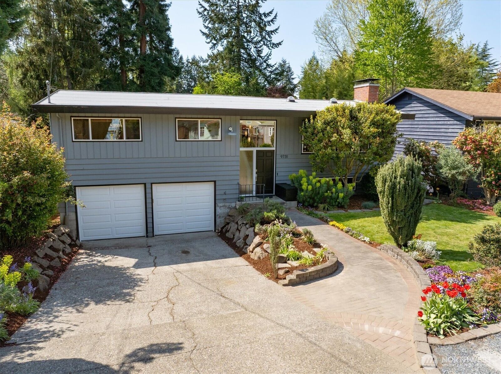 Property Photo:  9731  45th Avenue NE  WA 98115 