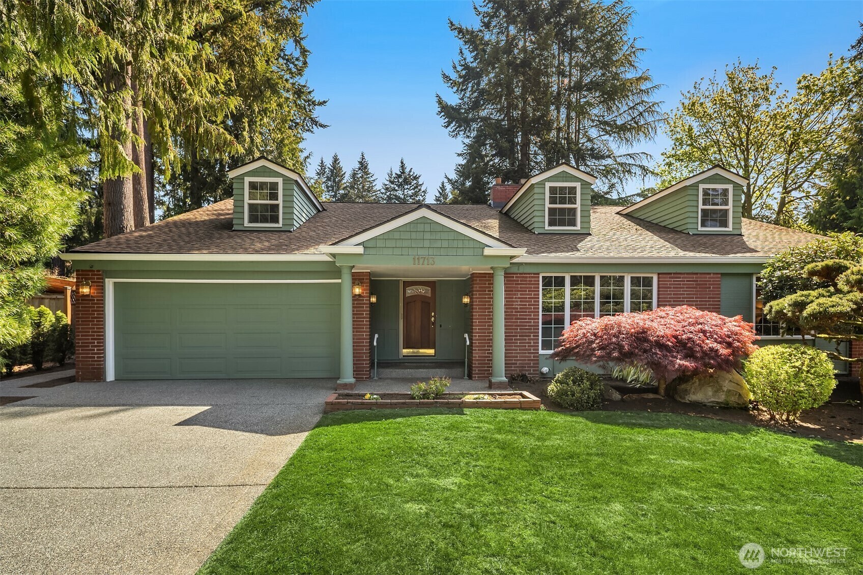 Property Photo:  11713 NE 141 Place NE  WA 98034 