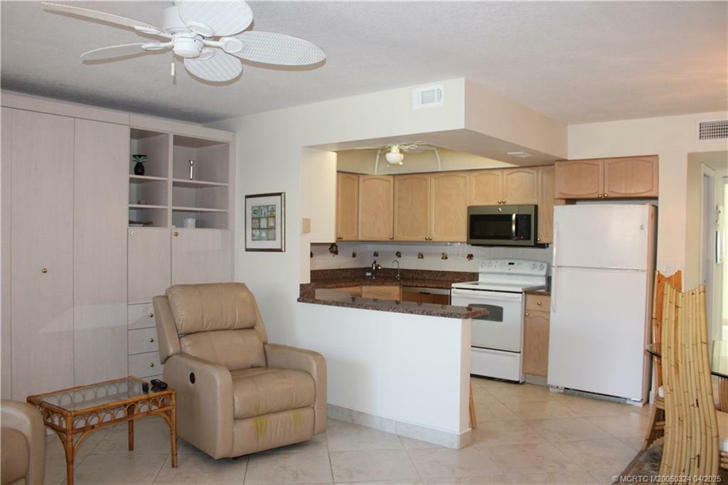 Property Photo:  2600 S Kanner Highway N4  FL 34994 