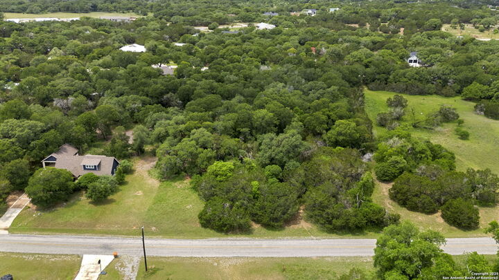 Property Photo: 228 River Forest TX 78006