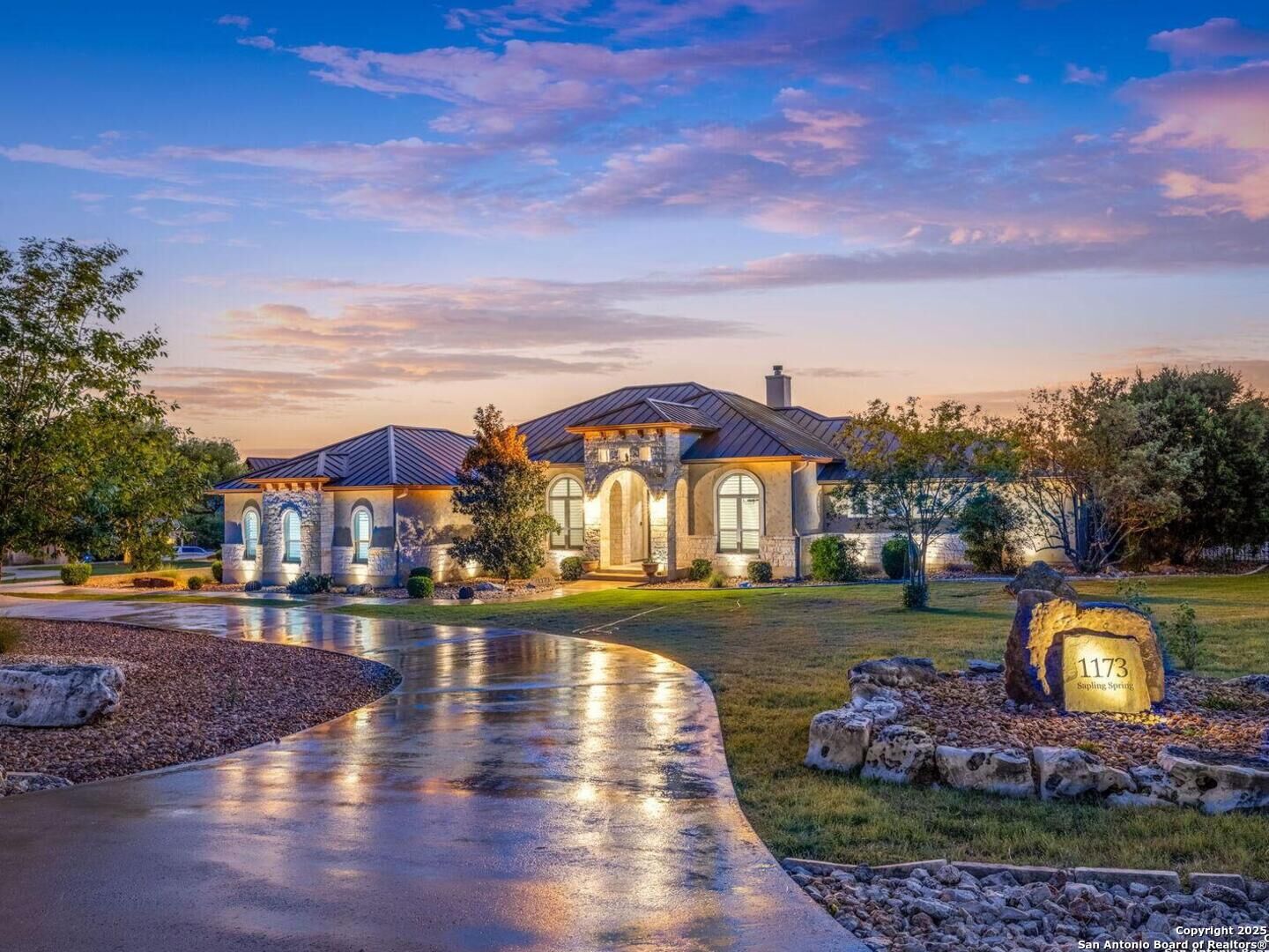 Property Photo:  1173 Sapling Spg  TX 78132 