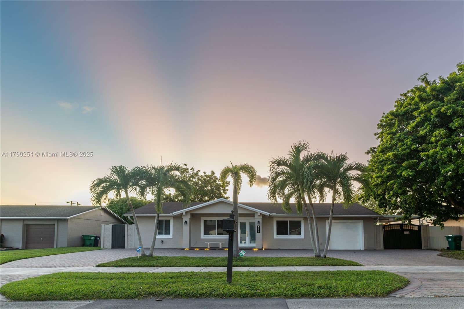 Property Photo: 4246 SW 134th Pl 4246 FL 33175