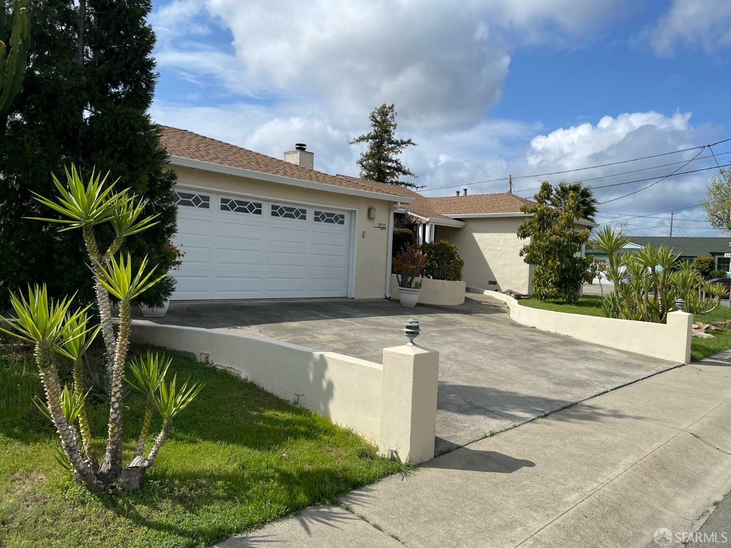 Property Photo:  21723 Ada Street  CA 94546 