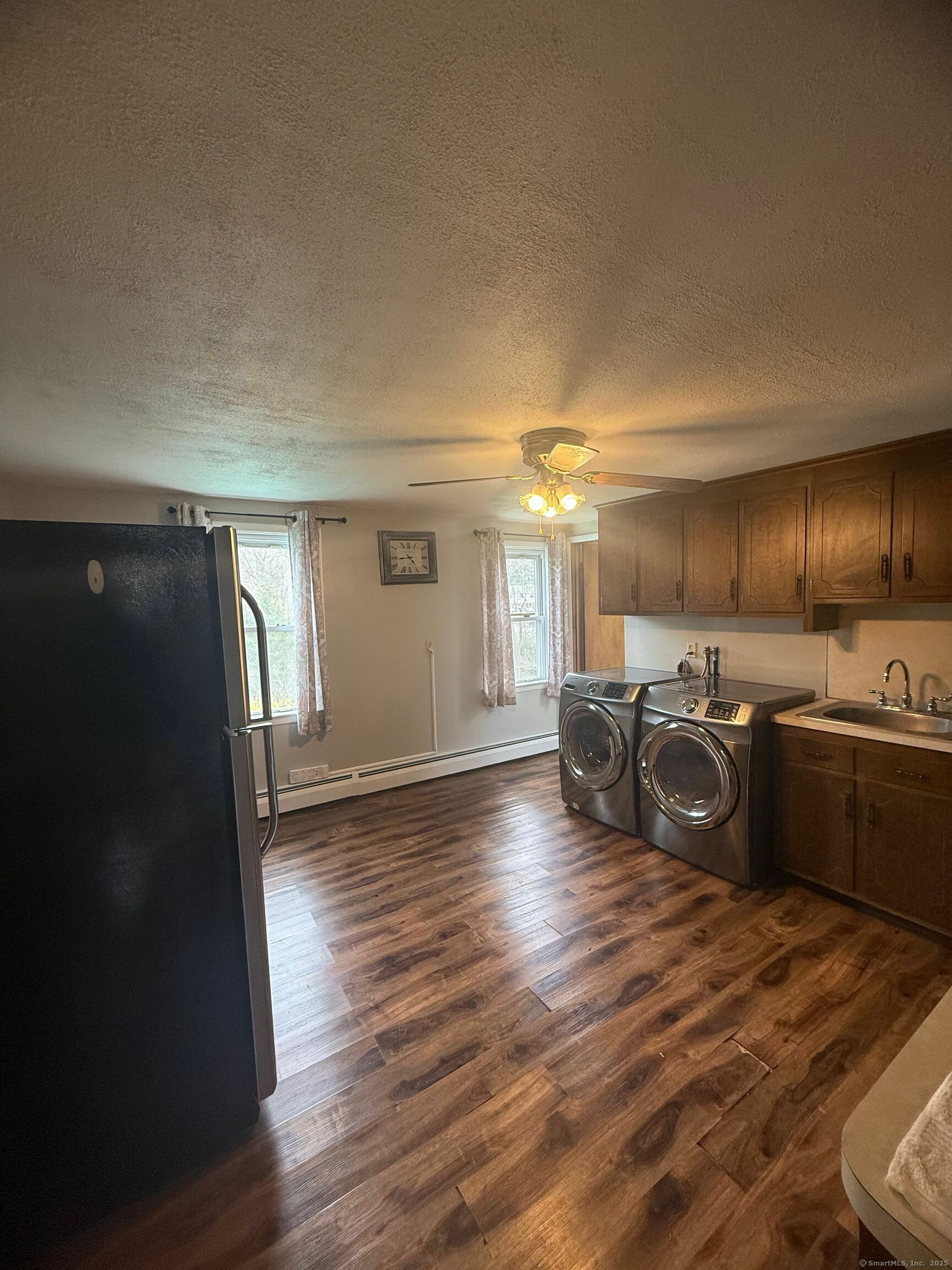 Property Photo: 85 Airline Avenue CT 06480