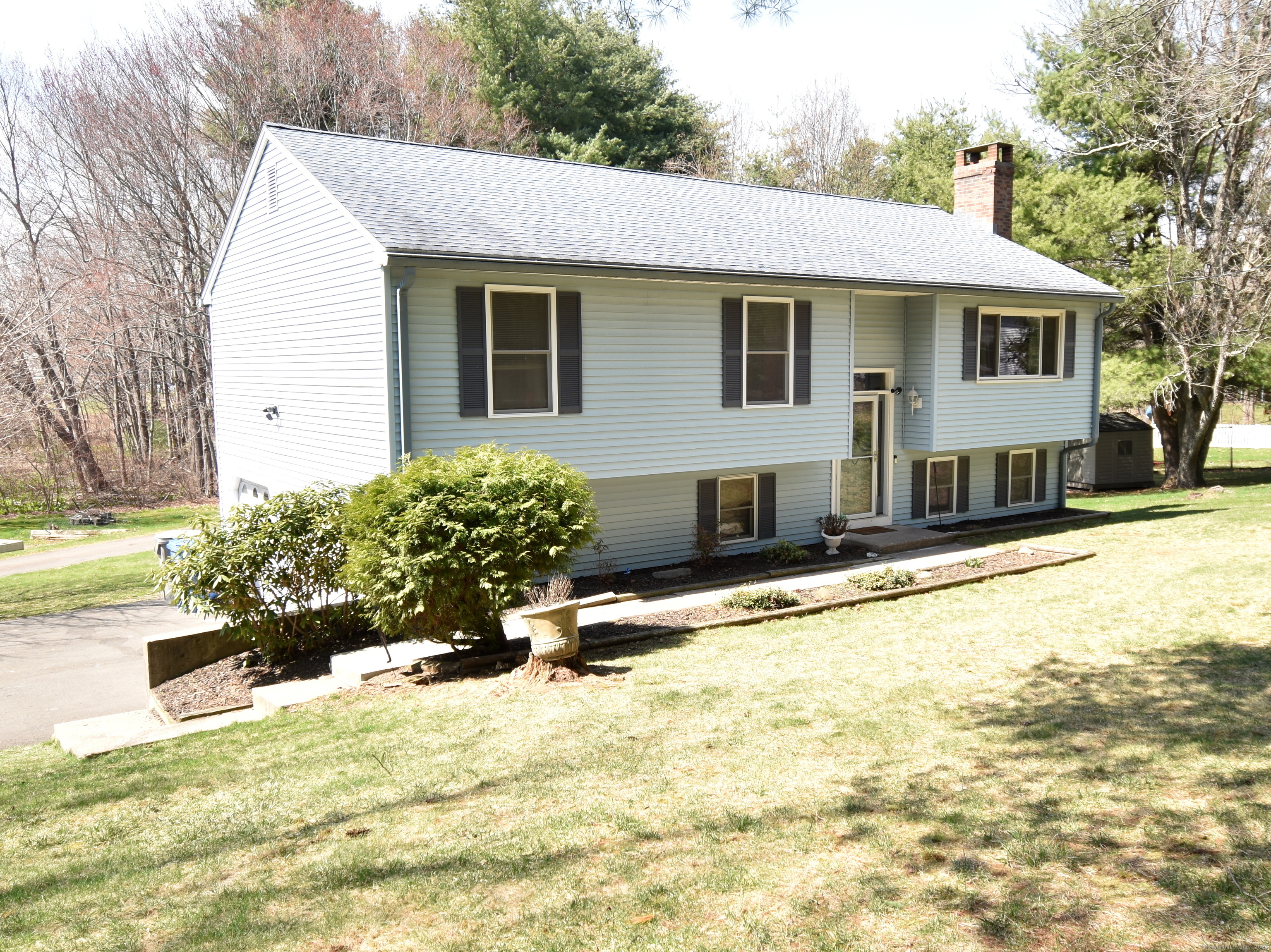 2032 Matthews Street  Bristol CT 06010 photo