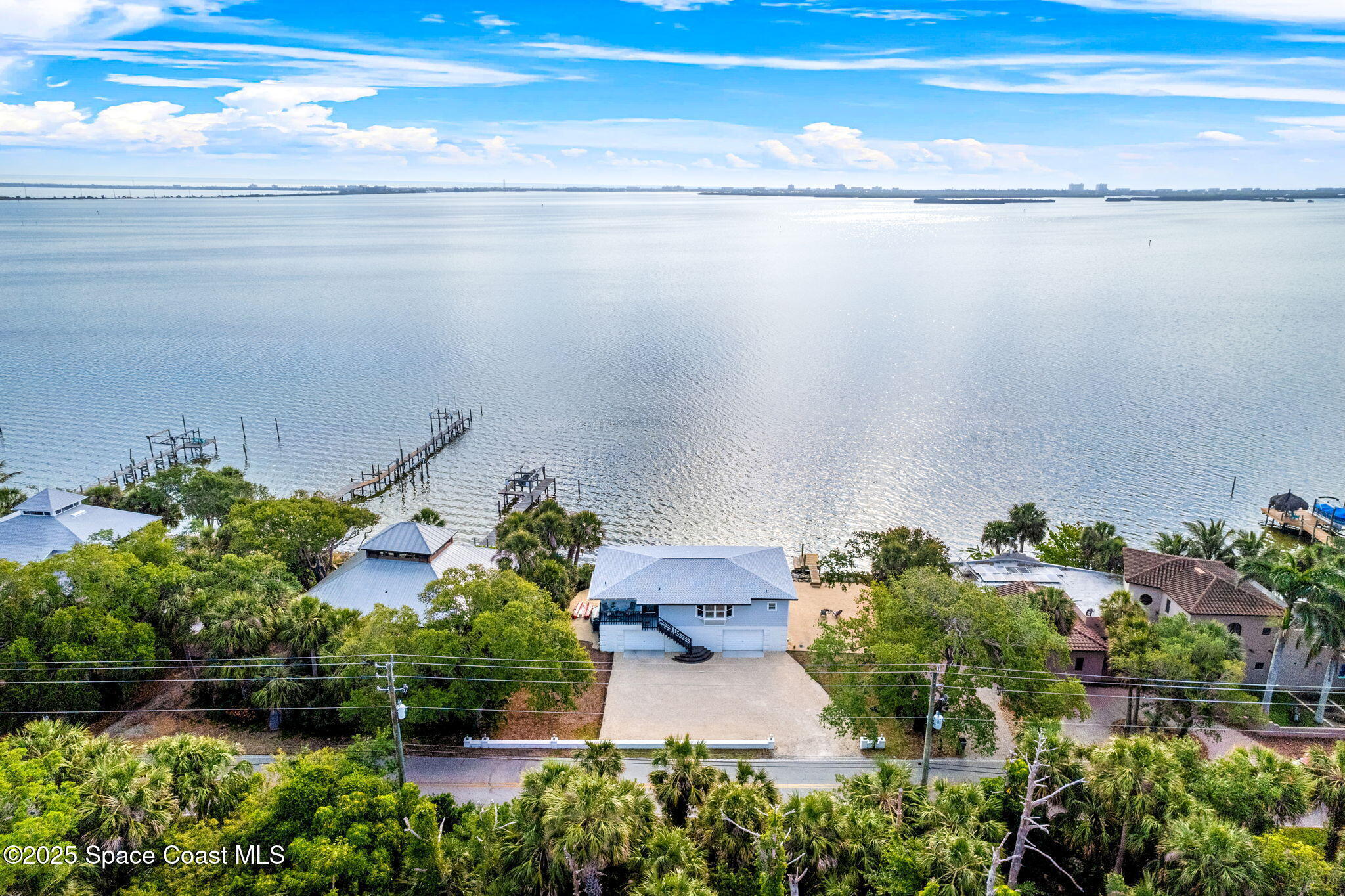 Property Photo: 860 S Banana River Drive FL 32952