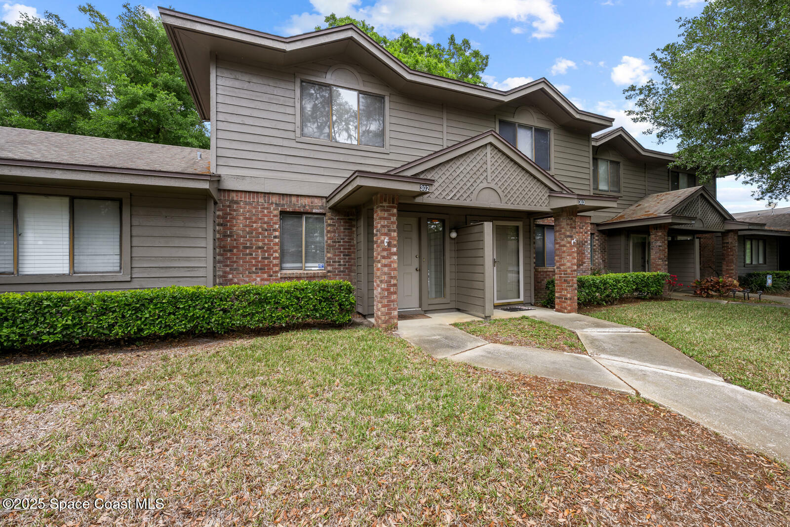 Property Photo: 1909 S University Boulevard FL 32216