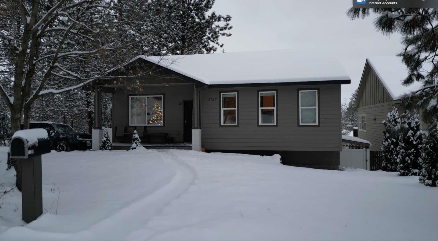 Property Photo: 3128 W Hartson Ave WA 99224