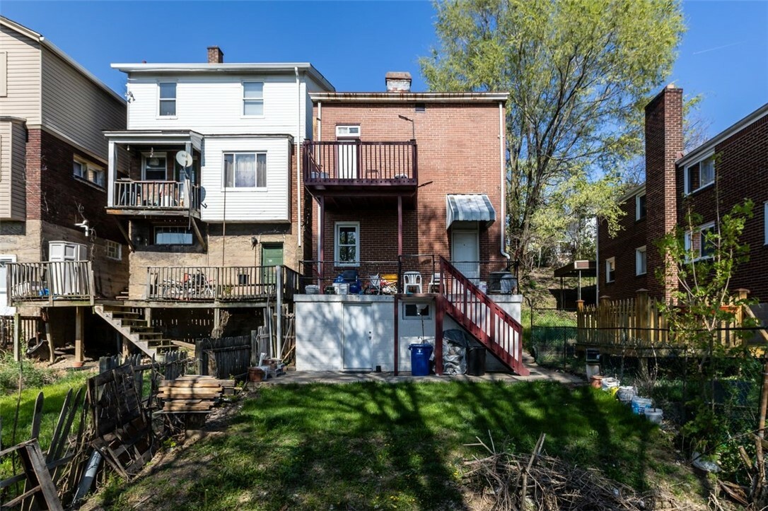 Property Photo: 107 Overbrook Blvd PA 15210