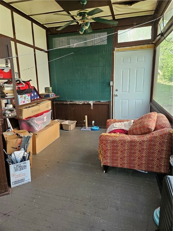 Property Photo: 742 Chartiers Ave PA 15136