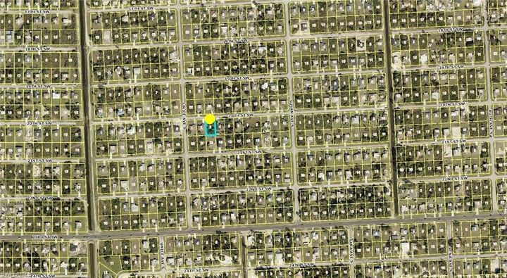 Property Photo: 3517 20th St SW FL 33976