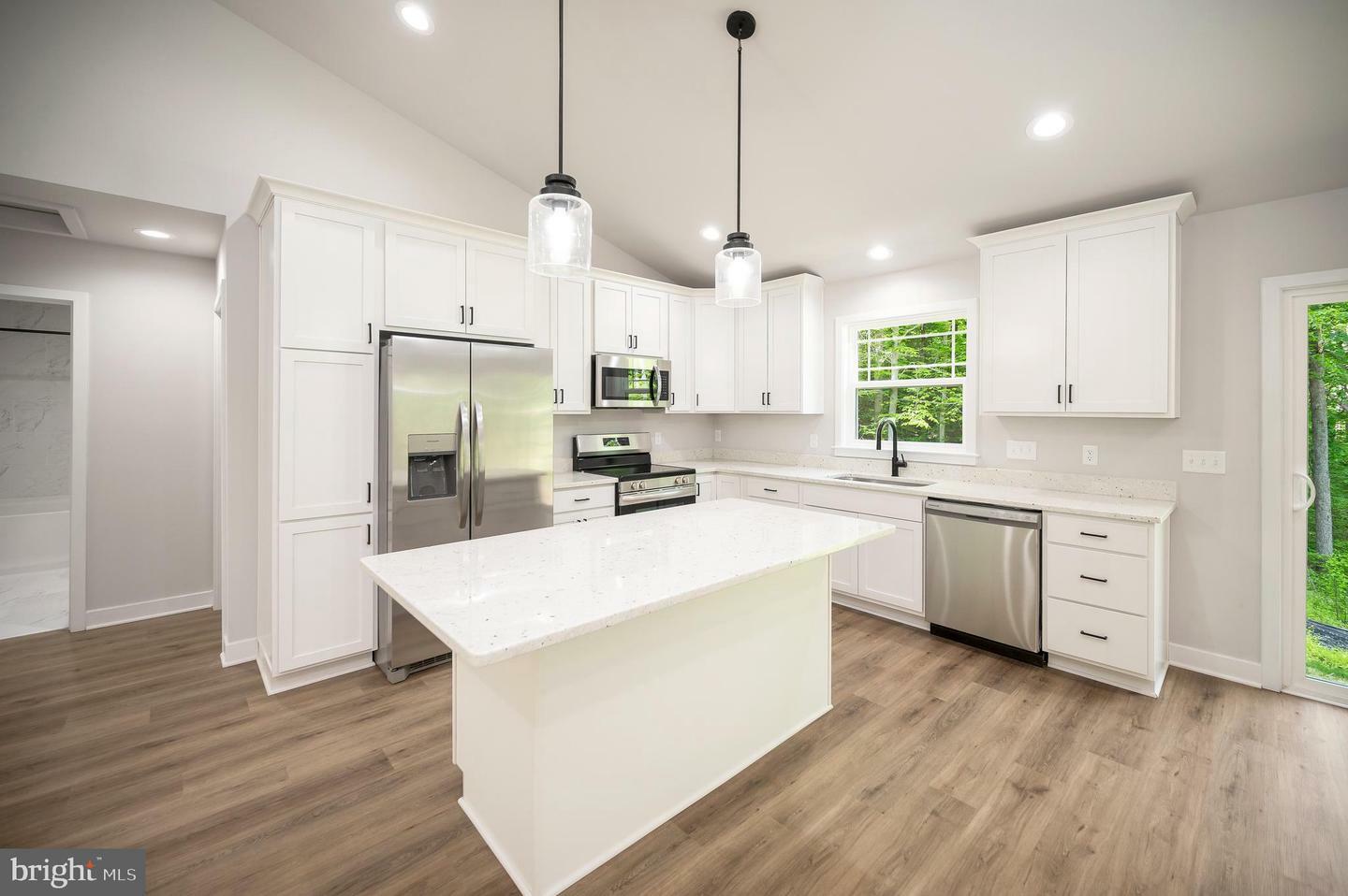Property Photo: 3141 Lewiston Road VA 23024
