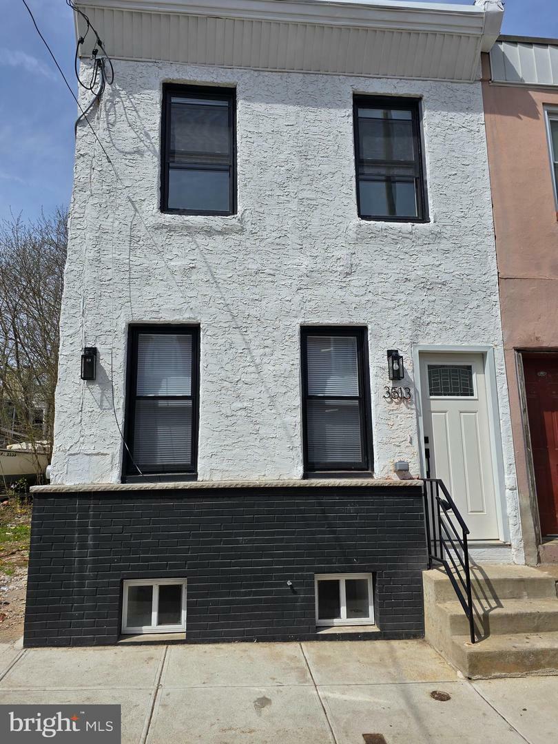 3513 Mount Vernon Street  Philadelphia PA 19104 photo