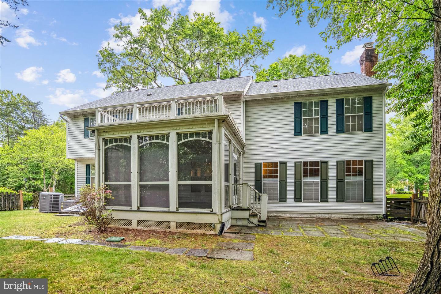 Property Photo: 8108 Willowgate Place MD 20769