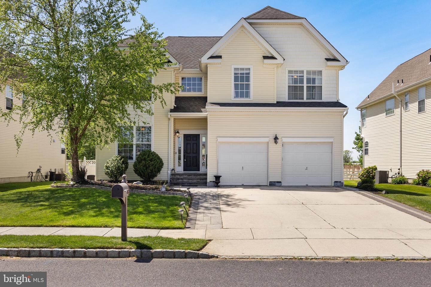 Property Photo:  115 Windsor  NJ 08085 