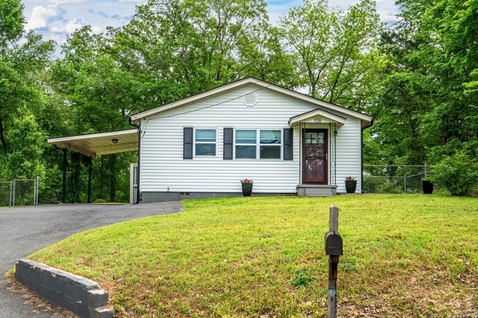 Property Photo: 106 Majestic Lodge Road AR 71913