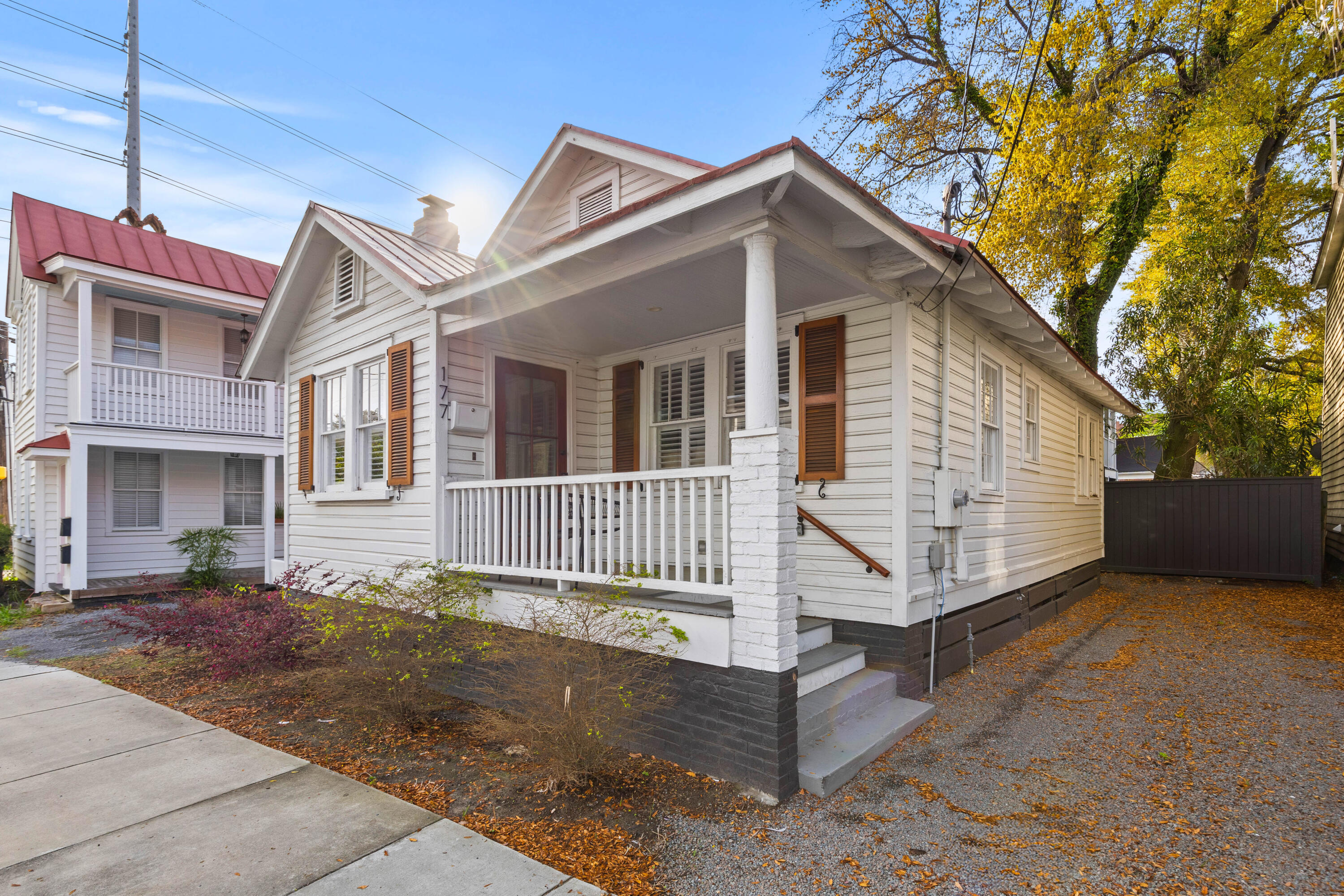 Property Photo:  177 Spring Street  SC 29403 