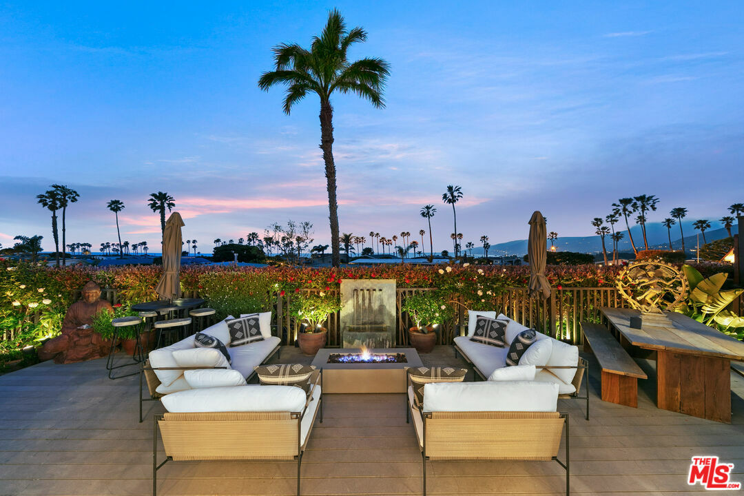 29500 Heathercliff Rd  Malibu CA 90265 photo