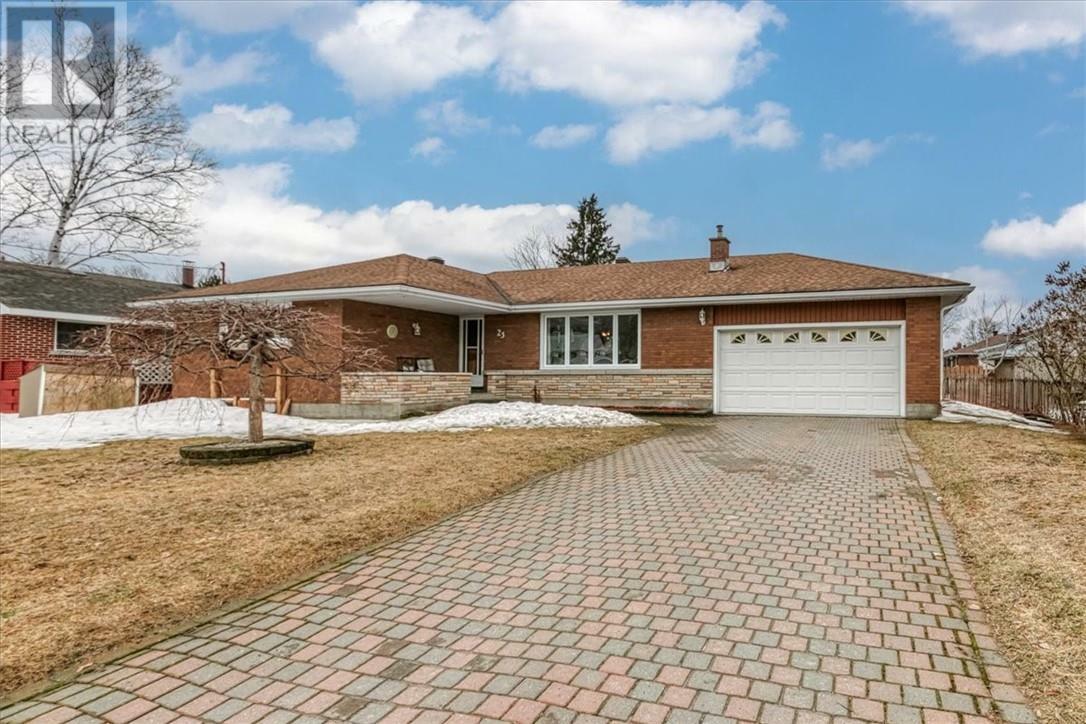 Property Photo: 23 Belmont Court ON P0M 1H0
