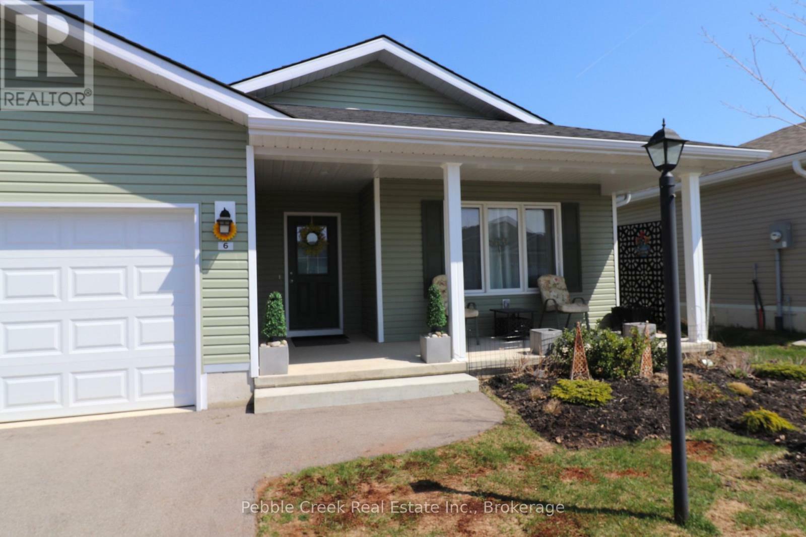 Property Photo: 6 Highview Street ON N7A 0C6