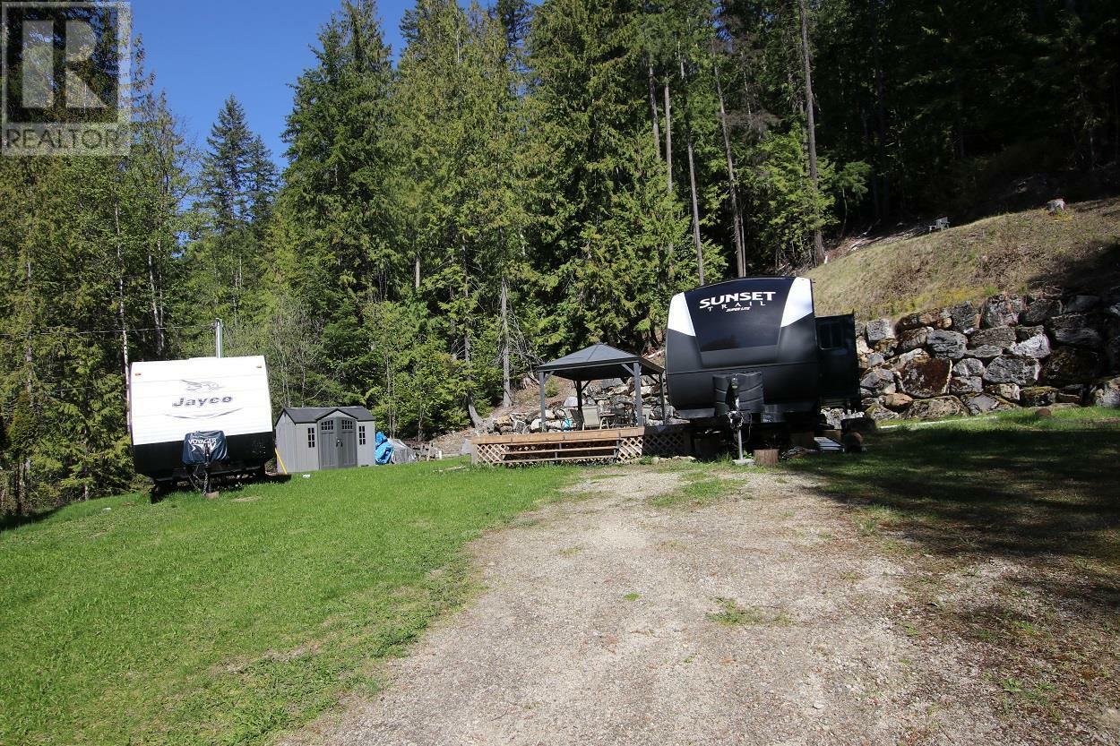 Property Photo:  483 Bayview Road  BC V0G 1R1 