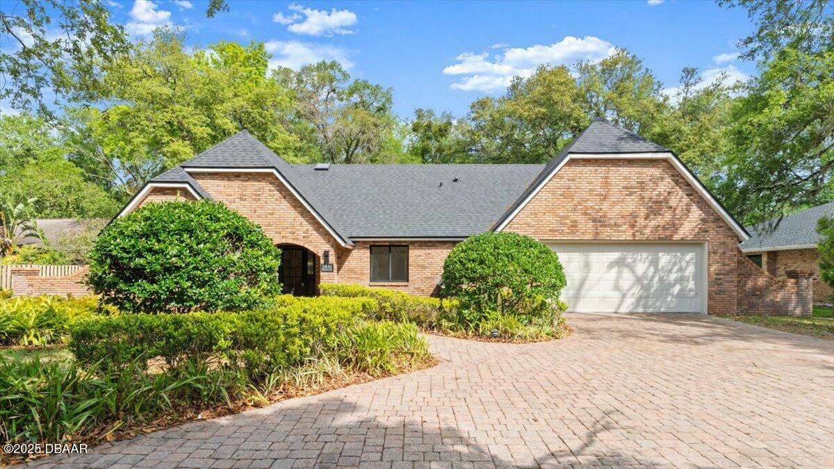 Photo de la propriété:  1841 E Spruce Creek Boulevard  FL 32128 