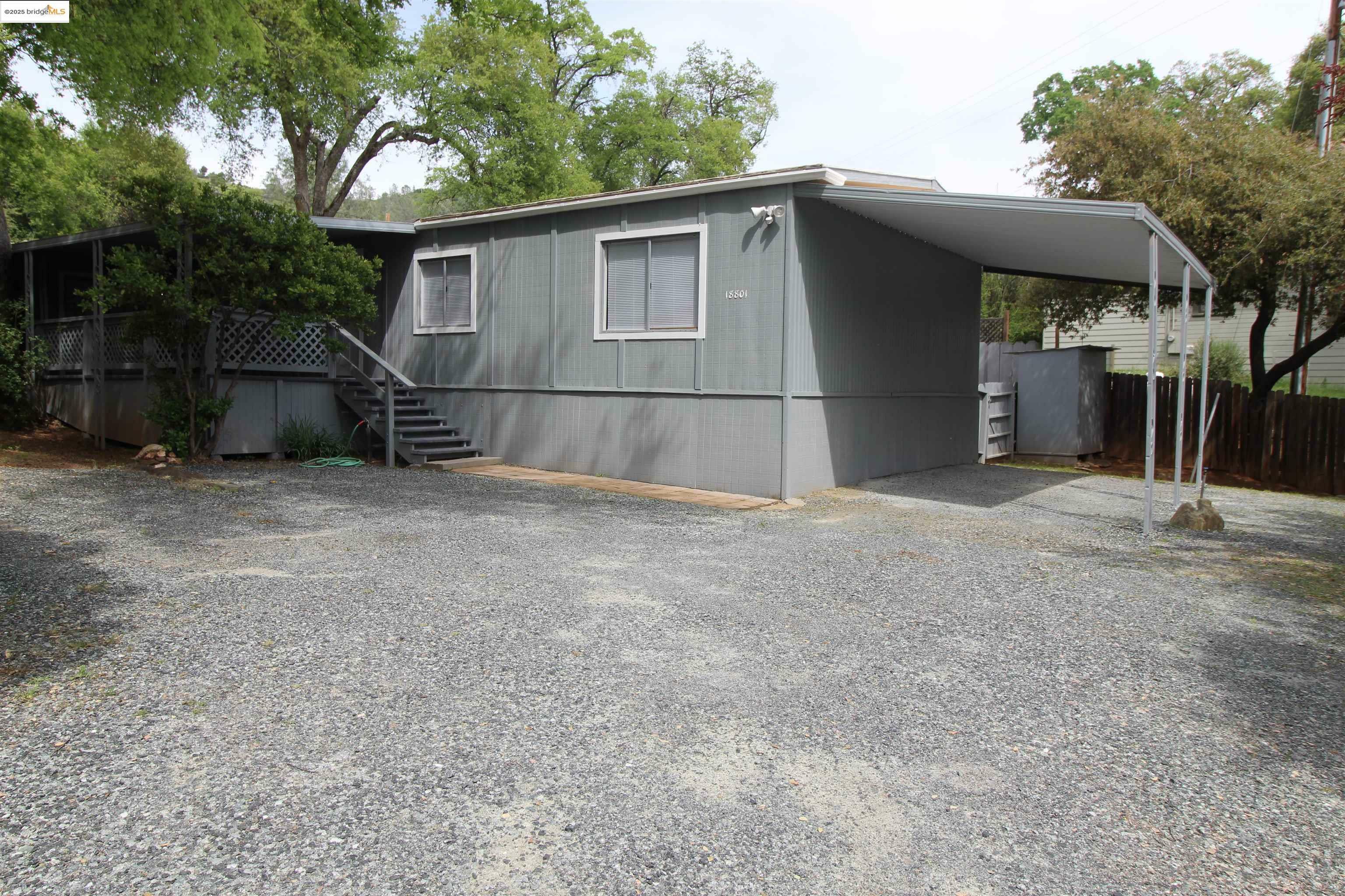 18801 Chabroullian  Jamestown CA 95327 photo