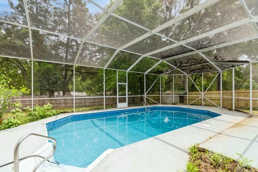 Property Photo: 1101 A Palm Boulevard FL 32578