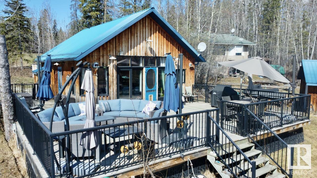 Property Photo: 113 Bayview Drive AB T0E 2K0