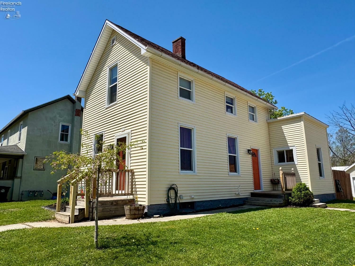 Property Photo: 111 Main Street OH 44883