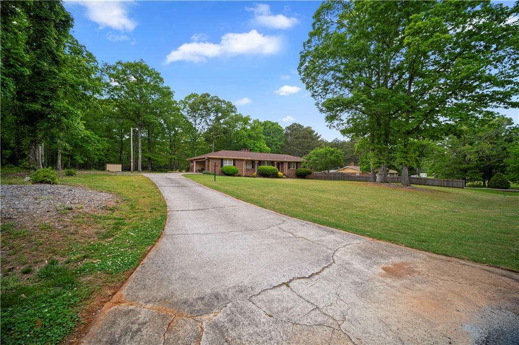Property Photo: 110 Otelia Lane GA 30014