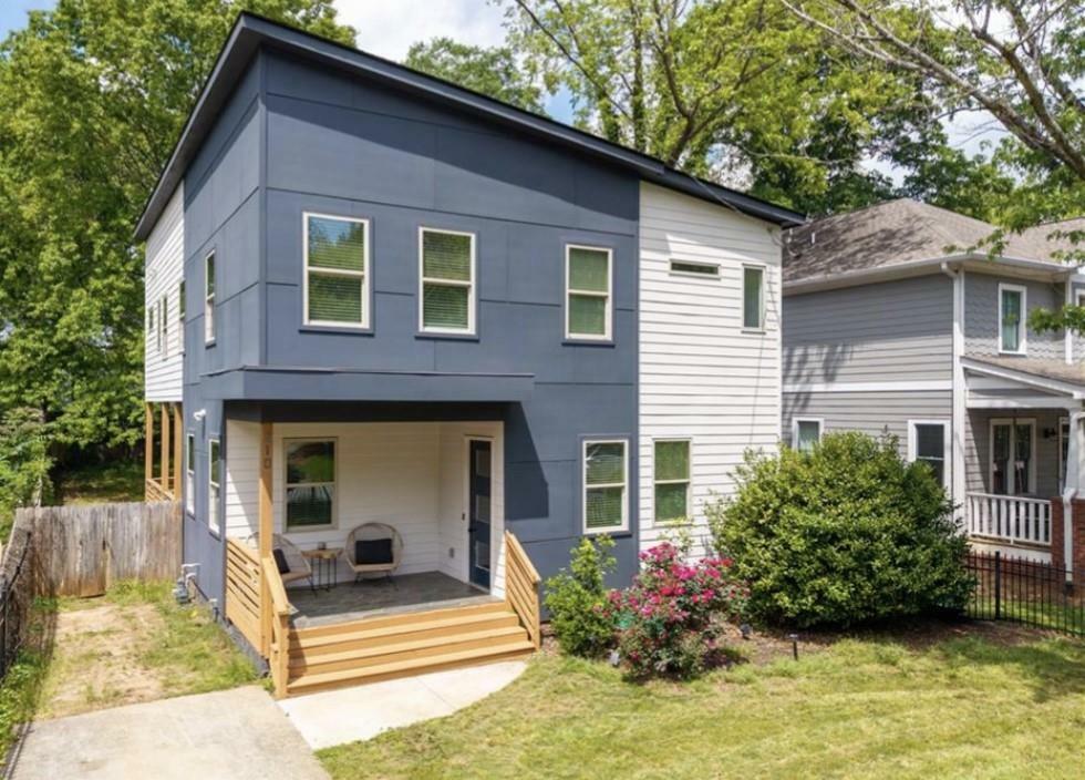 Property Photo: 210 Locust Street NE GA 30317