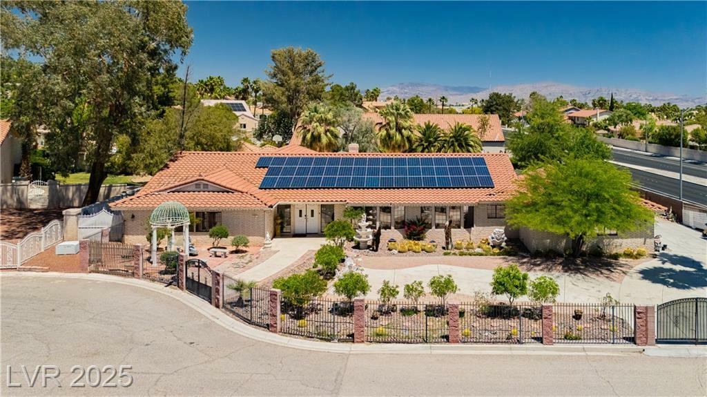 2255 South Buffalo Drive  Las Vegas NV 89117 photo