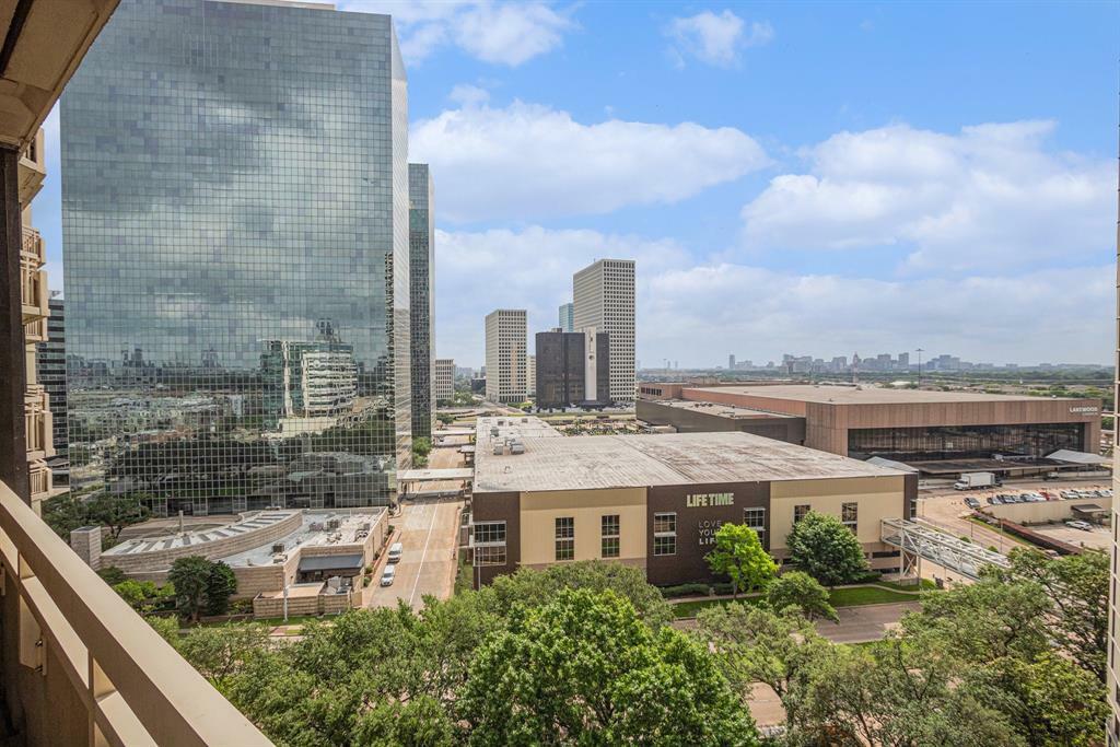 Property Photo: 14 Greenway Plaza 13P TX 77046