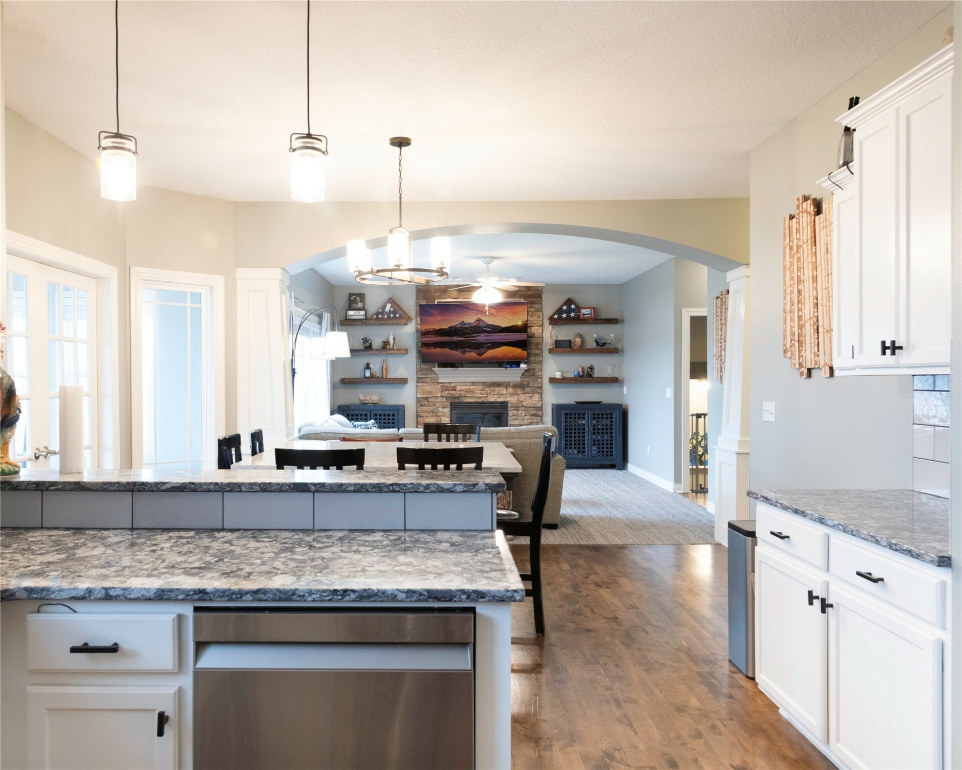 Property Photo: 924 NW 33rd Street IA 50023