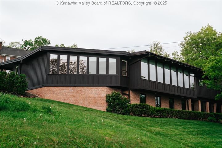 Property Photo:  207 McKinley Avenue  WV 25314 