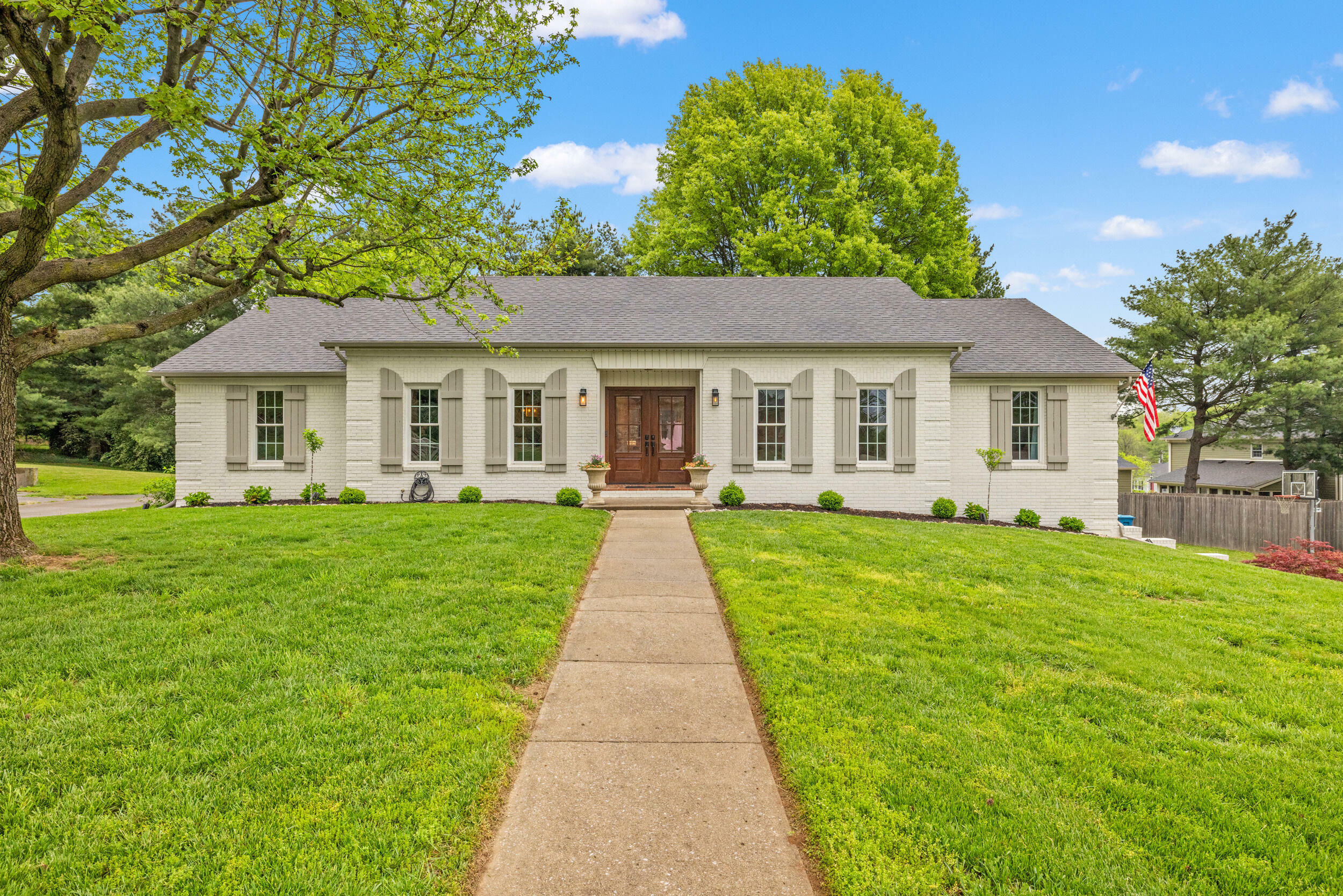 Property Photo: 1370 Lannock Drive KY 40422