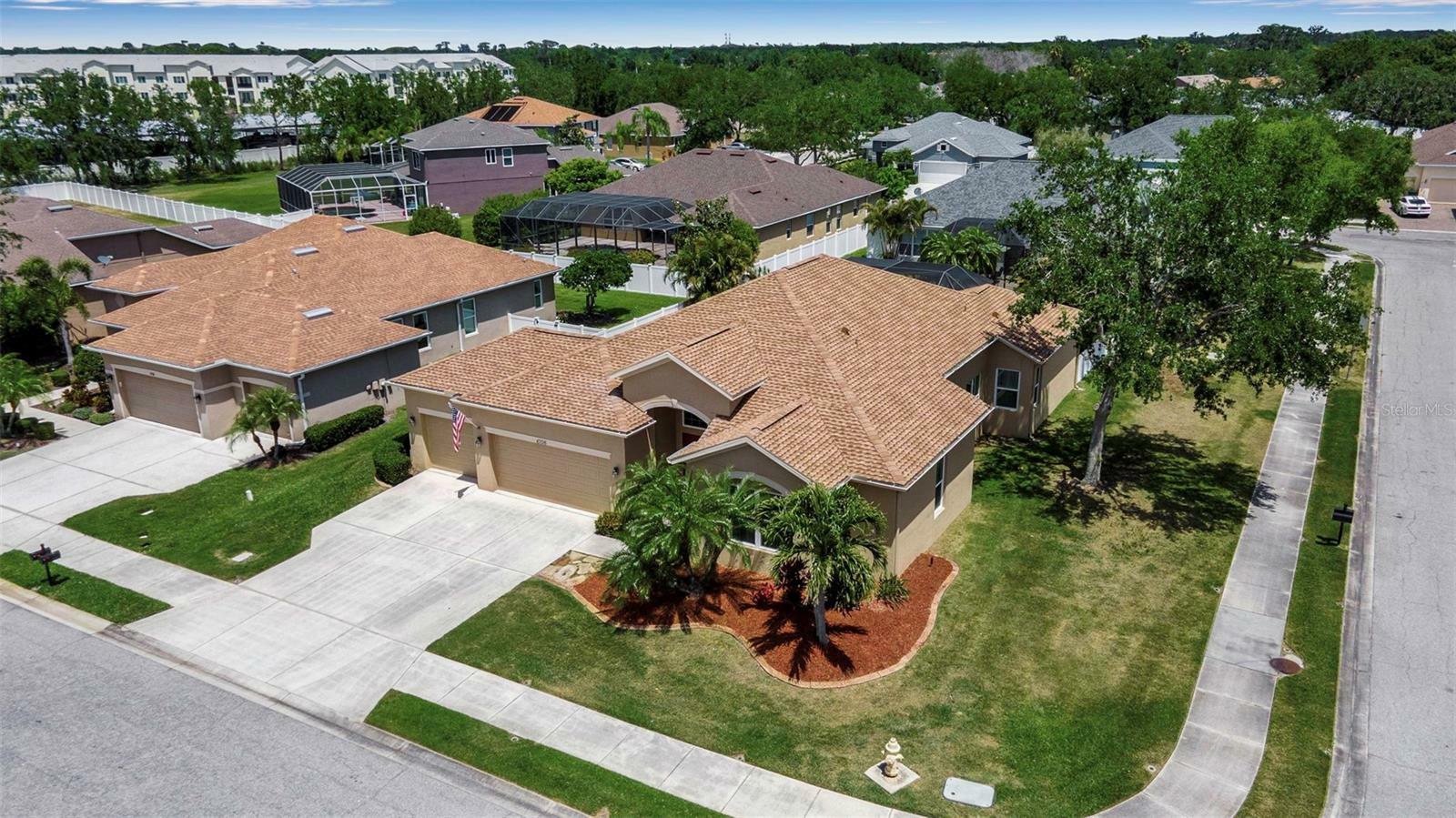 Property Photo: 4706 Josselin Place FL 34219