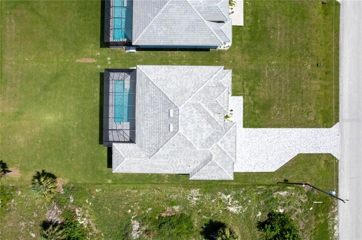 Property Photo: 221 Rotonda Boulevard S FL 33947