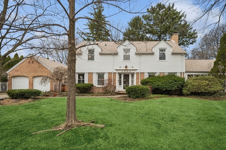 Property Photo: 3650 Foster Street IL 60203