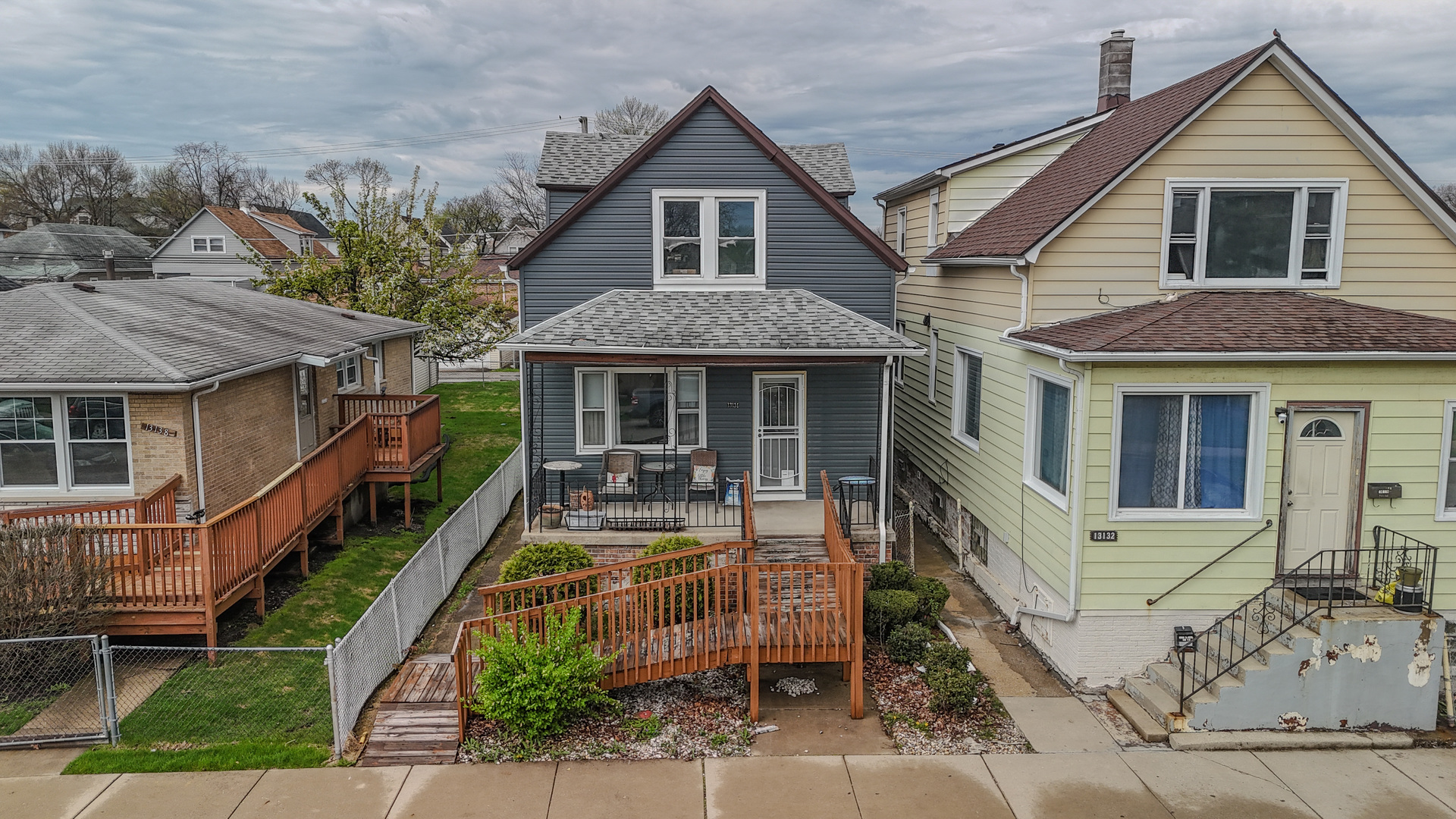 Property Photo: 13134 S Burley Avenue IL 60633