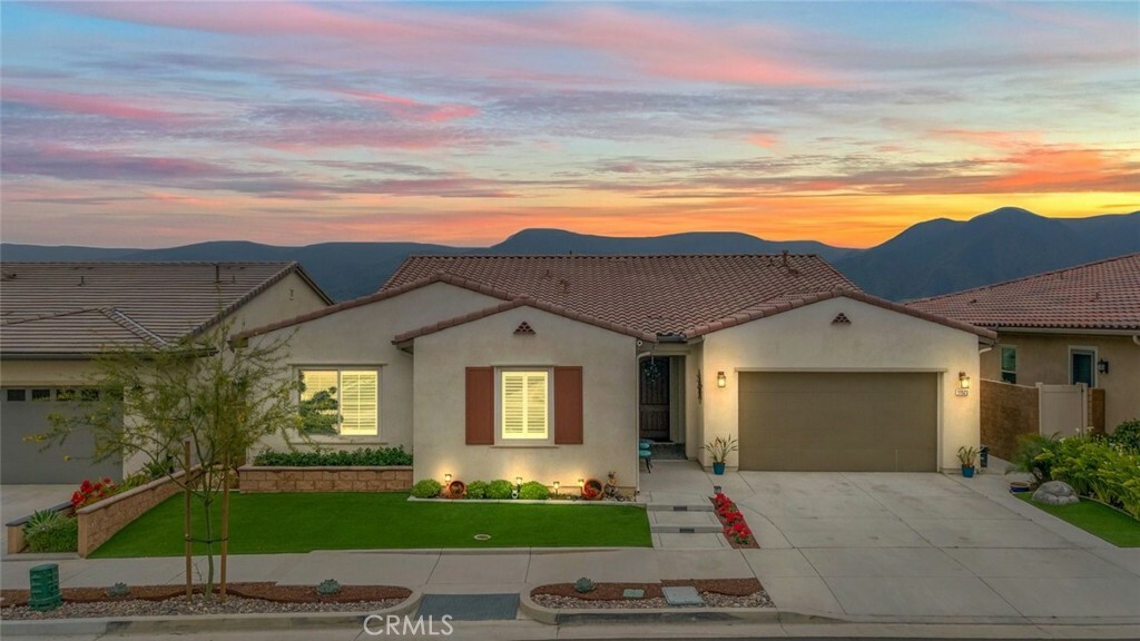 Property Photo: 11523 Explorer Court CA 92883