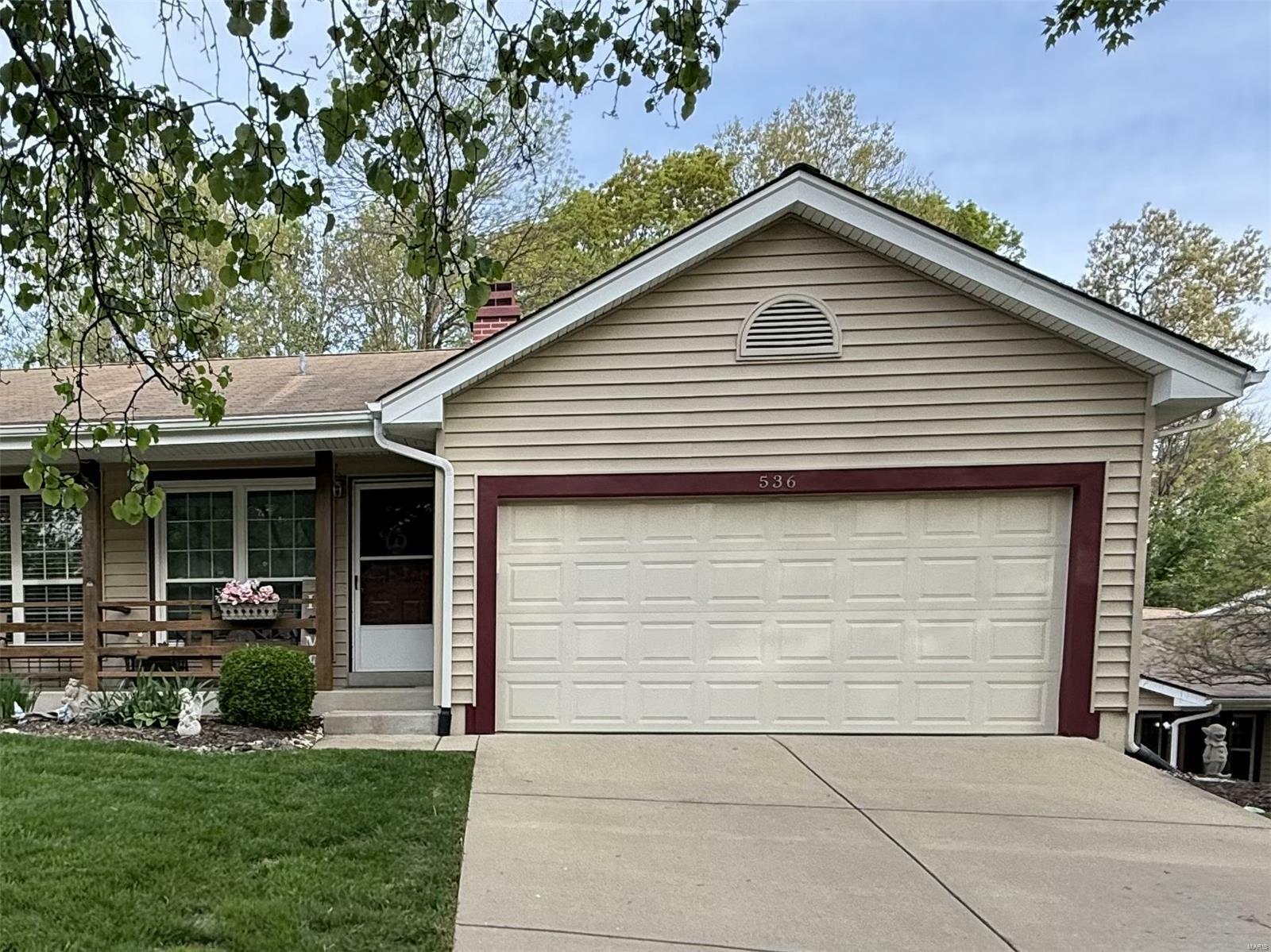 536 Spring Glen Drive  Ballwin MO 63021 photo