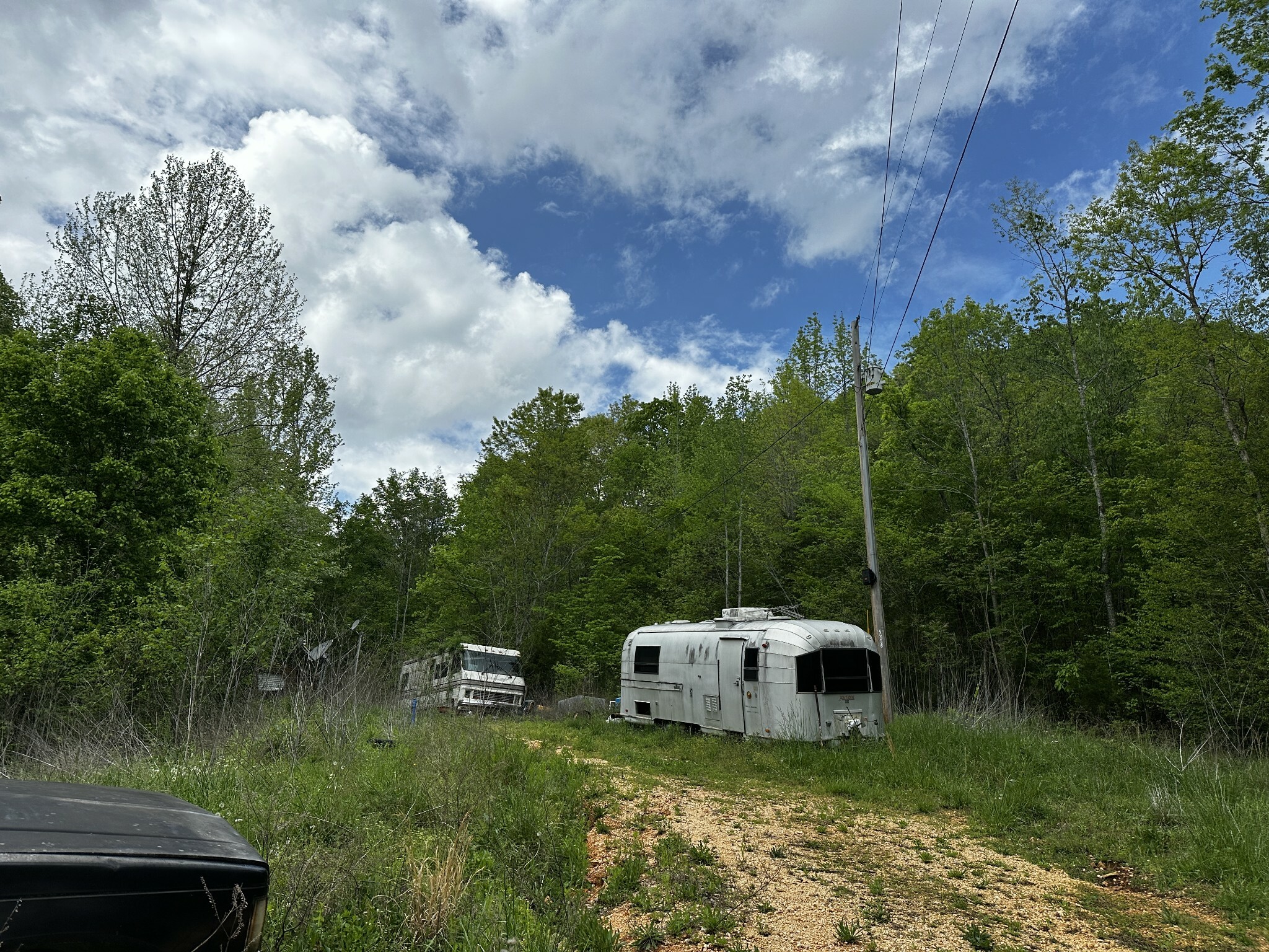 Property Photo: 910 Warren Hollow Rd TN 38425